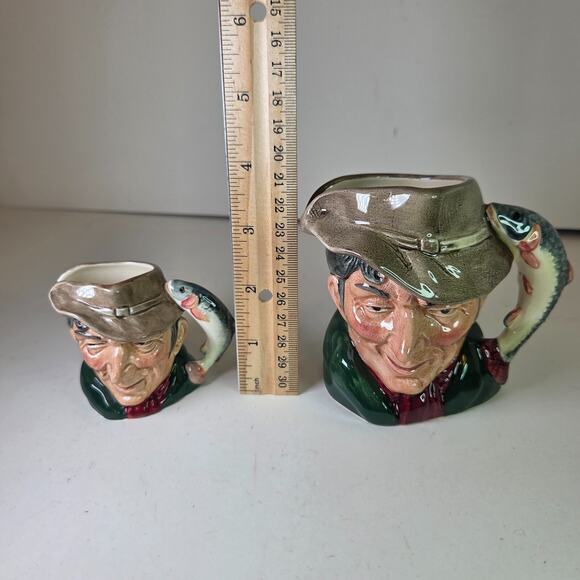 Royal Doulton The Poacher Toby Mugs Pair 1954 Mini & Small Sizes 2.5in 4in - Picture 7 of 11